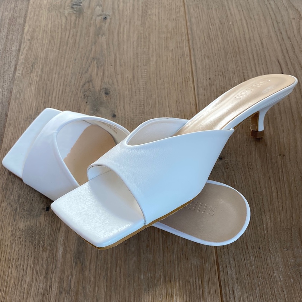 Kitten Heel Mules NWOT